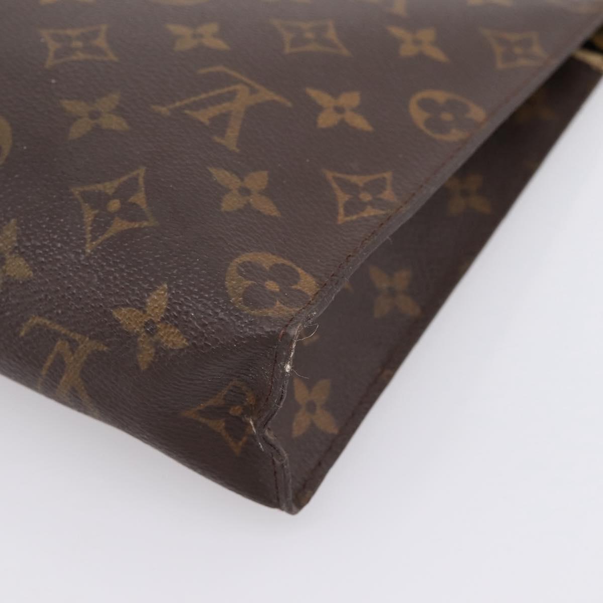 LOUIS VUITTON Monogram Poche Toilette 26 Pouch M47542 LV Auth 201148