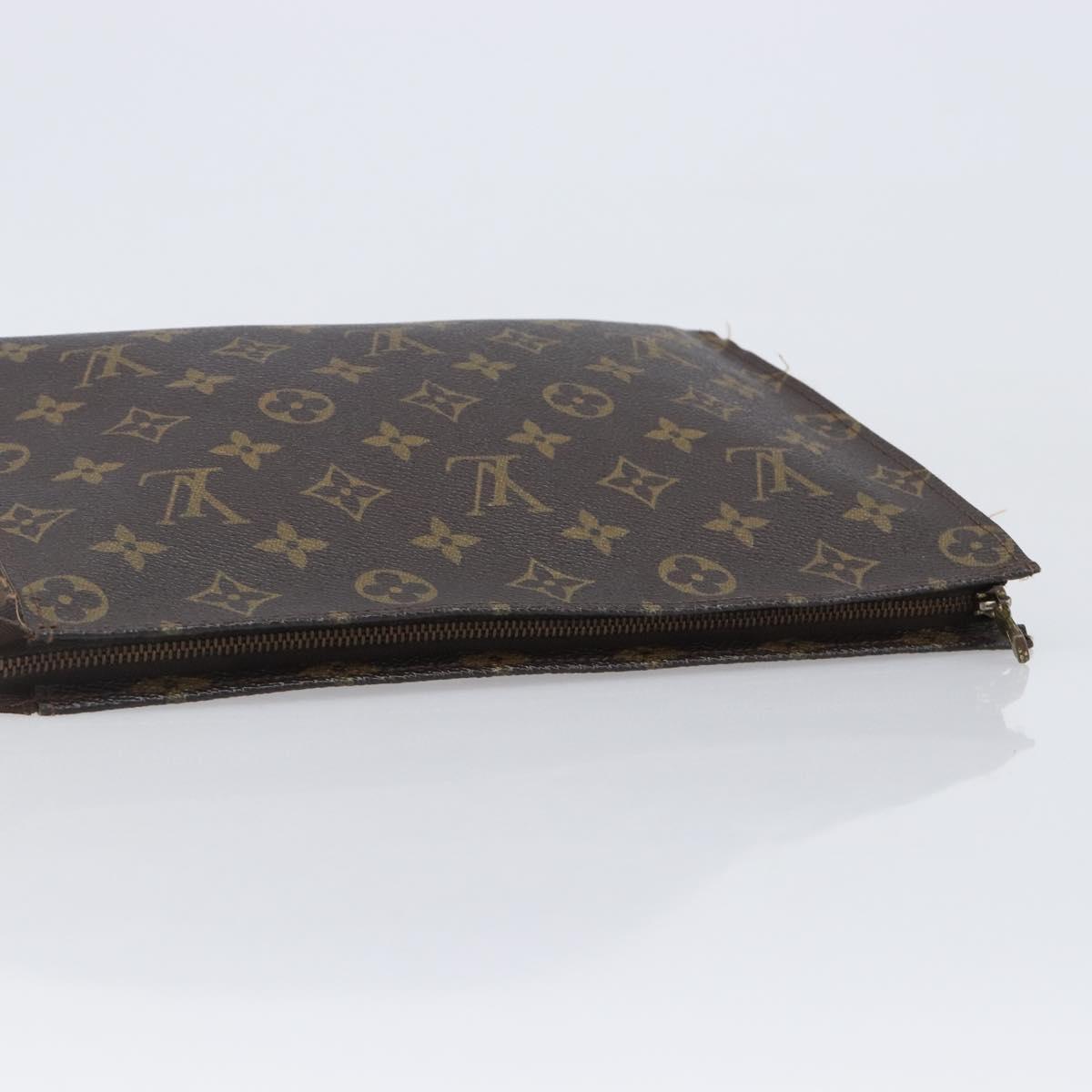 LOUIS VUITTON Monogram Poche Toilette 26 Pouch M47542 LV Auth 201224