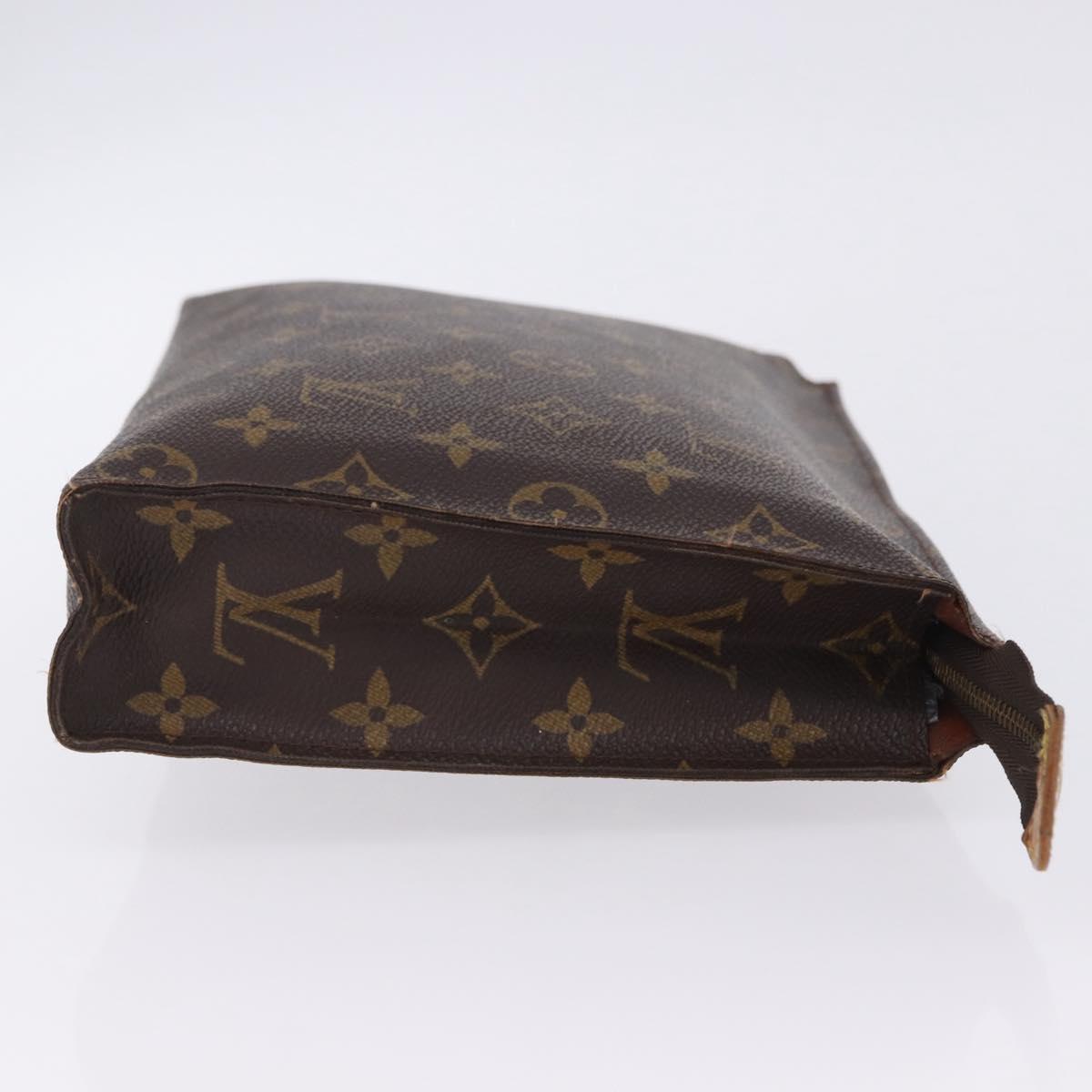 LOUIS VUITTON Monogram Poche Toilette 26 Pouch M47542 LV Auth 201230A