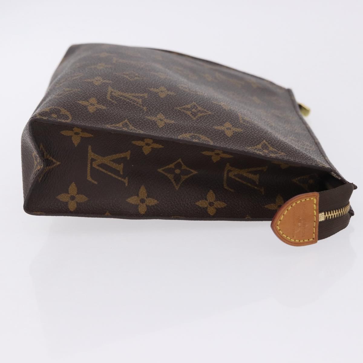 LOUIS VUITTON Monogram Poche Toilette 26 Pouch M47542 LV Auth 201235