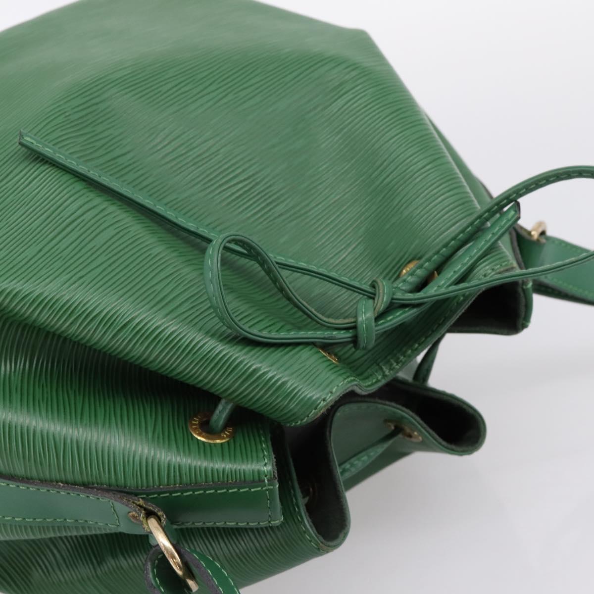 LOUIS VUITTON Epi Petit Noe Shoulder Bag Green M44104 LV Auth 201395V