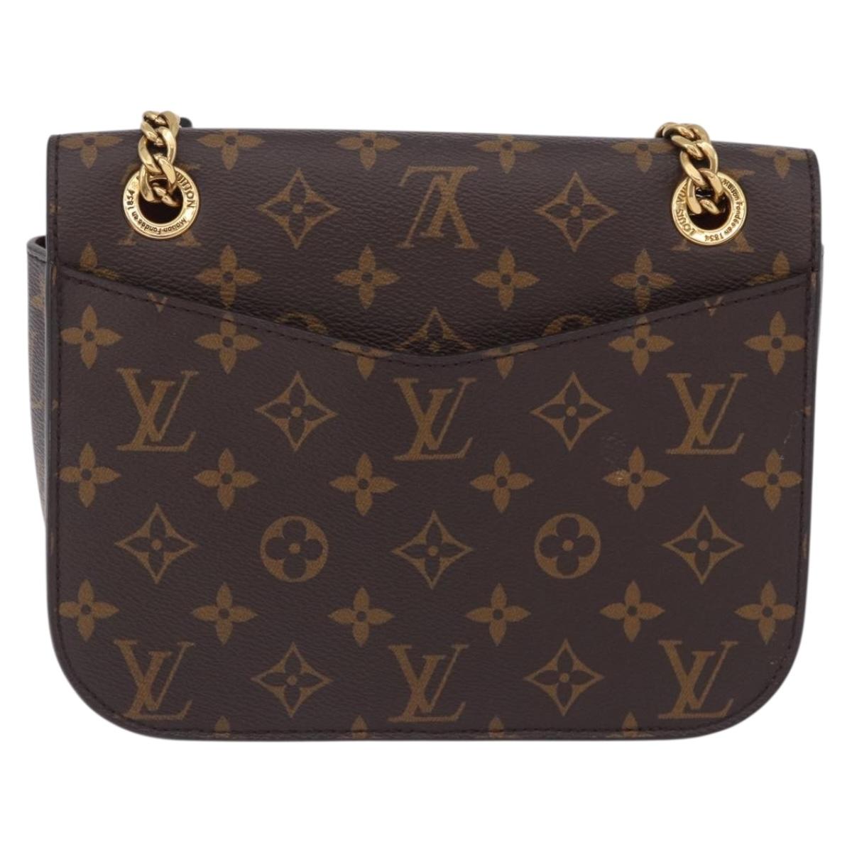 LOUIS VUITTON Monogram Passy Shoulder Bag M45592 LV Auth 201537SAM