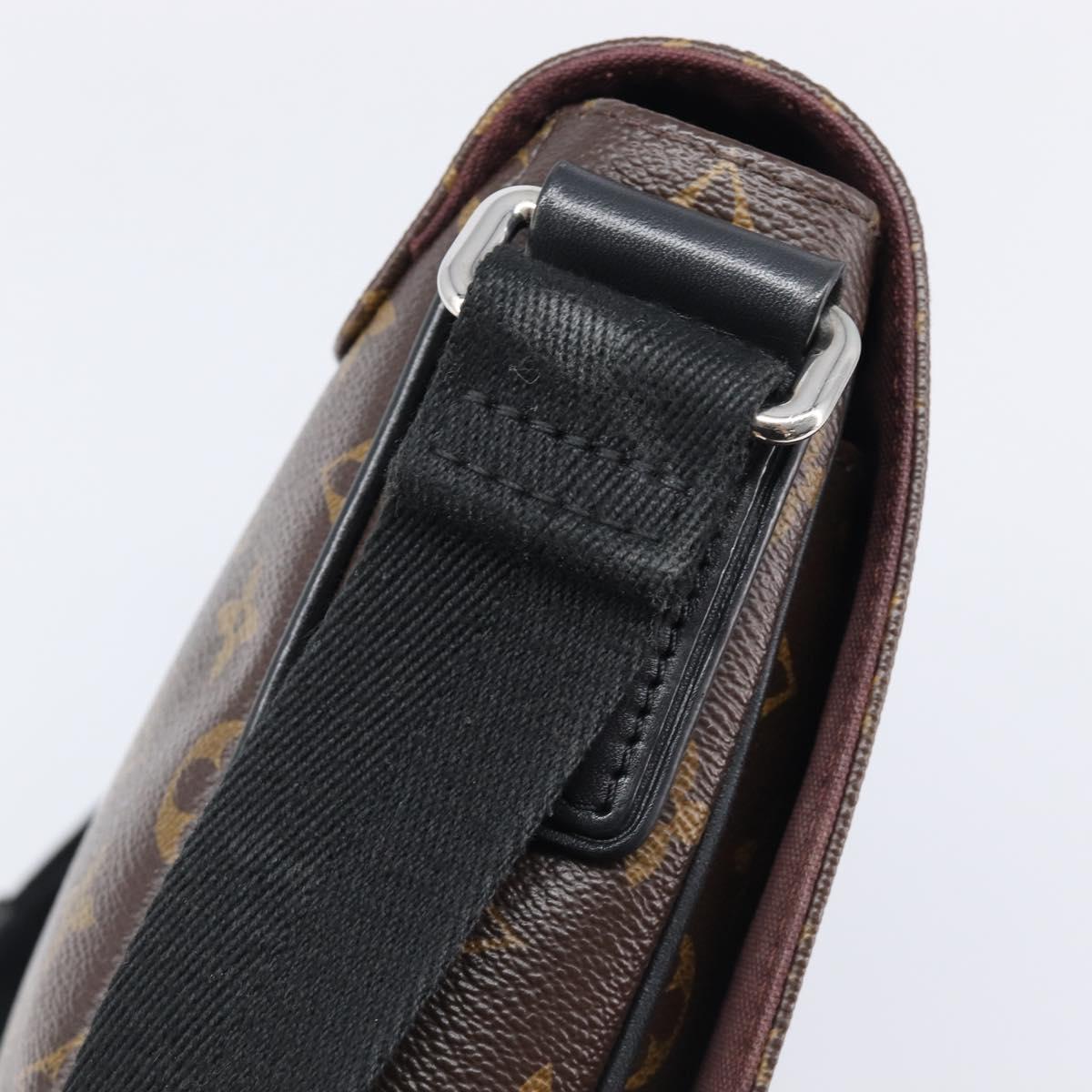 LOUIS VUITTON Monogram District PM Shoulder Bag M40935 LV Auth 201538V