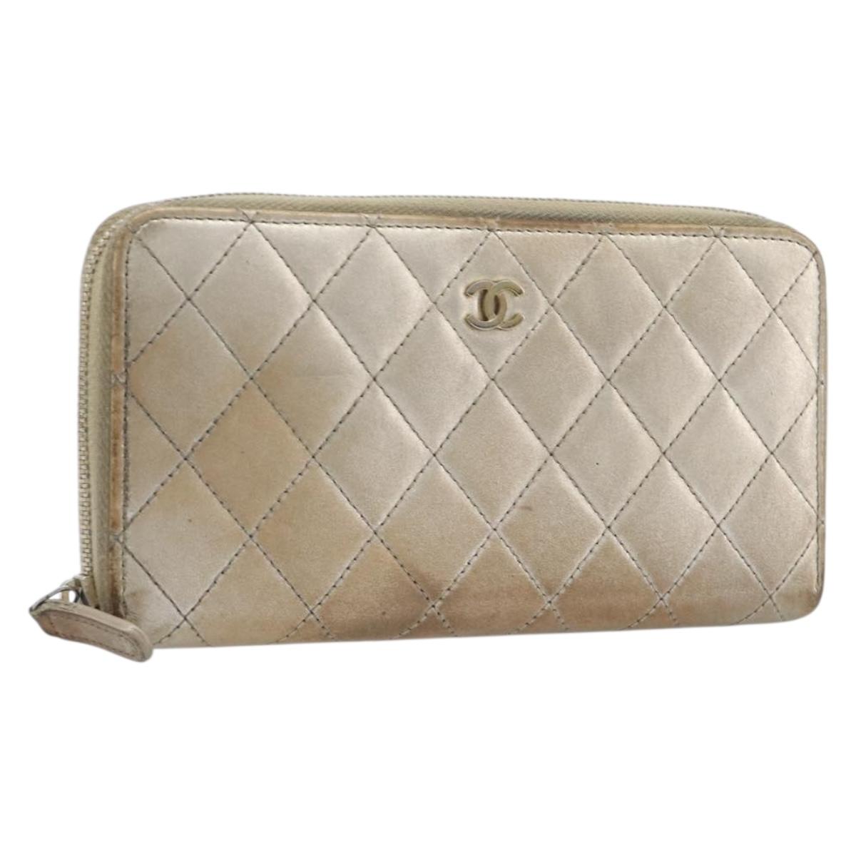 CHANEL Matelasse Long Wallet Lamb Skin Champagne Gold CC Auth 201554
