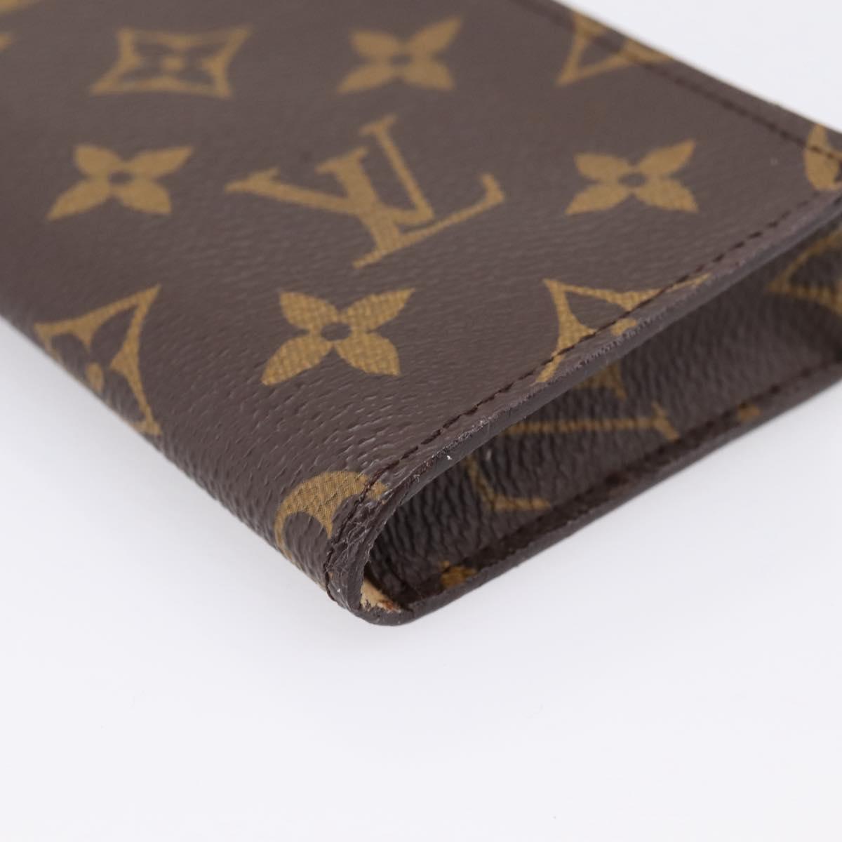 LOUIS VUITTON Monogram Etui Lunette Simple Glasses Case LV Auth 201559