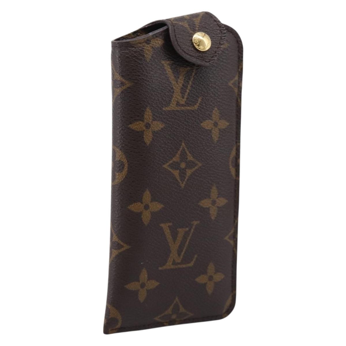 LOUIS VUITTON Monogram Etui Lunette PM Glasses Case M66545 LV Auth 201579V