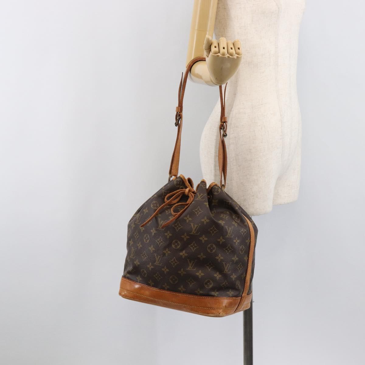 LOUIS VUITTON Monogram Noe Shoulder Bag M42224 LV Auth 201883