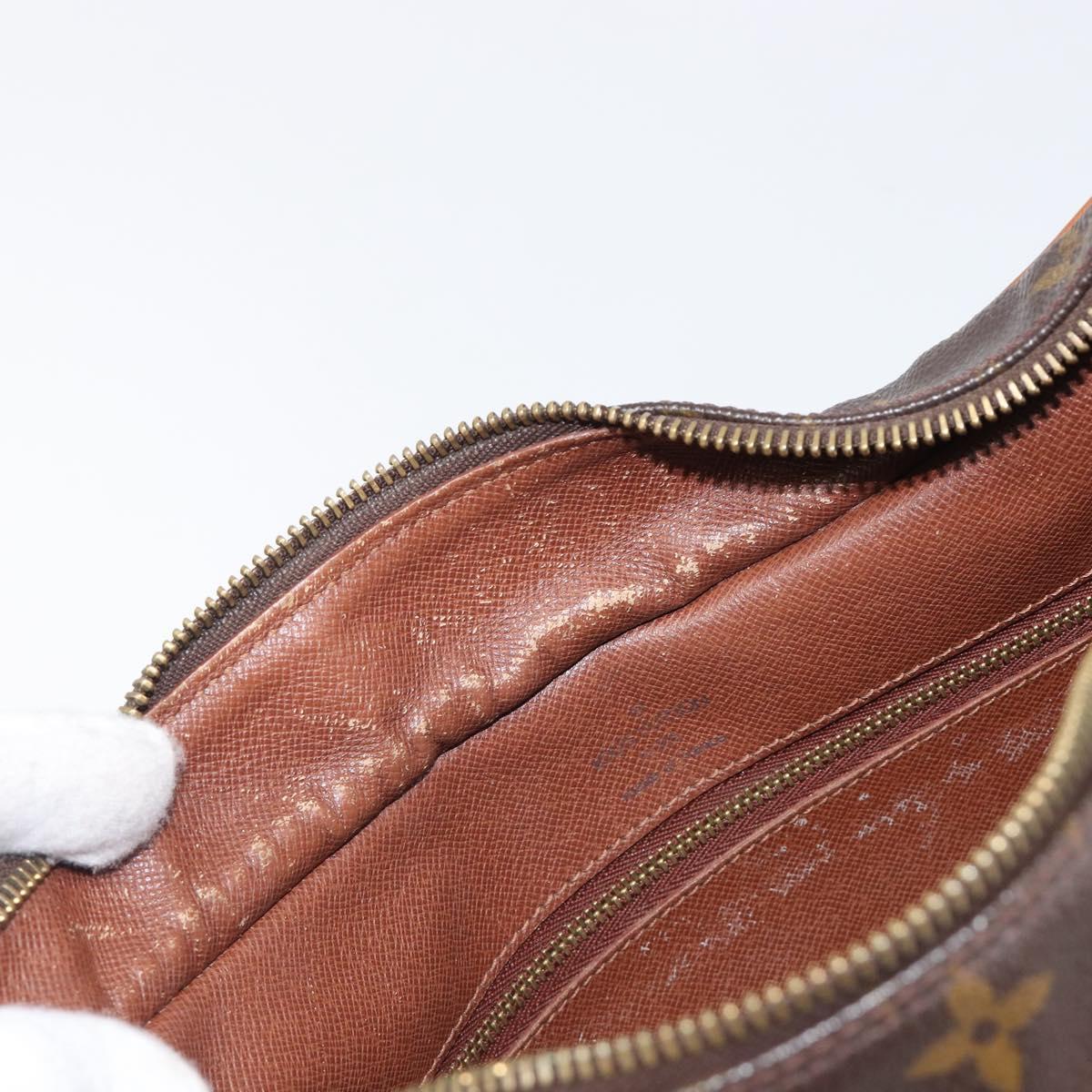 LOUIS VUITTON Monogram Boulogne 30 Shoulder Bag M51265 LV Auth 201996