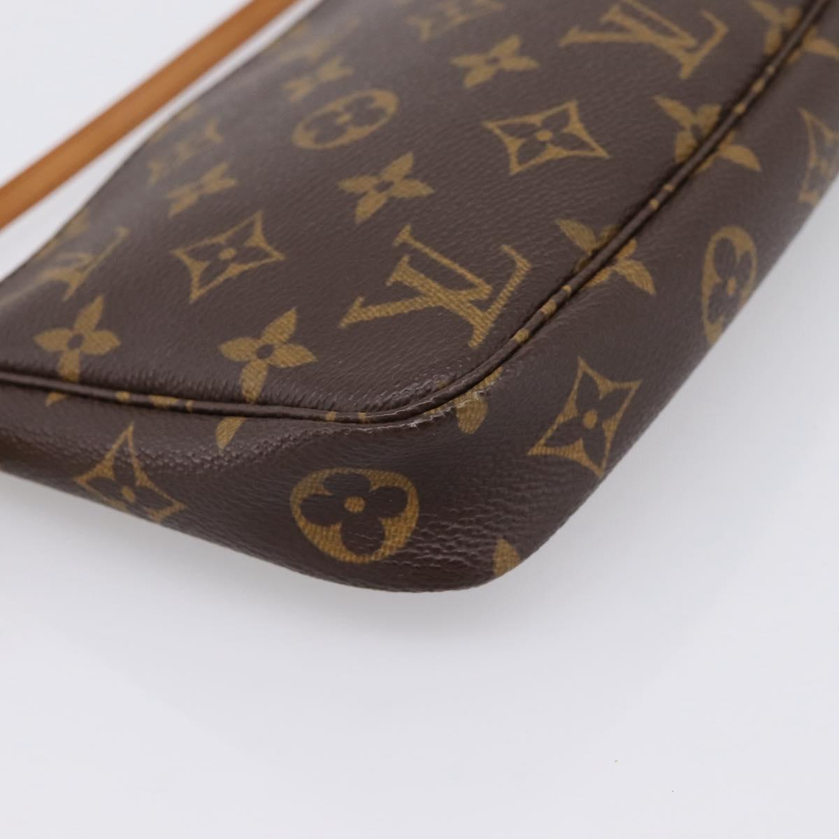 LOUIS VUITTON Monogram Pochette Accessoires Pouch M51980 LV Auth 202010V