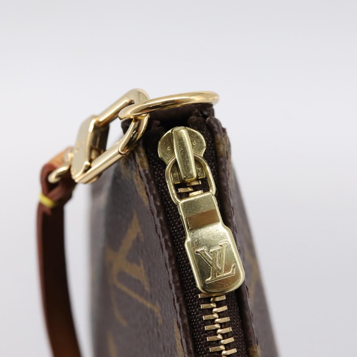 LOUIS VUITTON Monogram Pochette Accessoires Pouch M51980 LV Auth 202010V