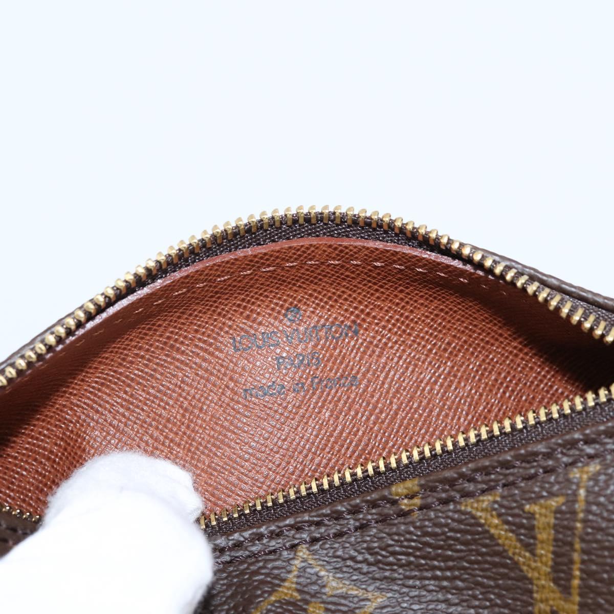 LOUIS VUITTON Monogram Papillon Pouch Pouch LV Auth 202022