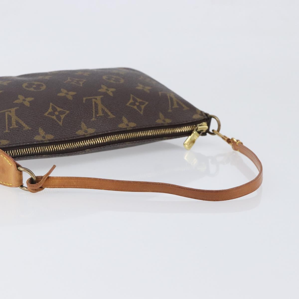 LOUIS VUITTON Monogram Pochette Accessoires Pouch M51980 LV Auth 202028A