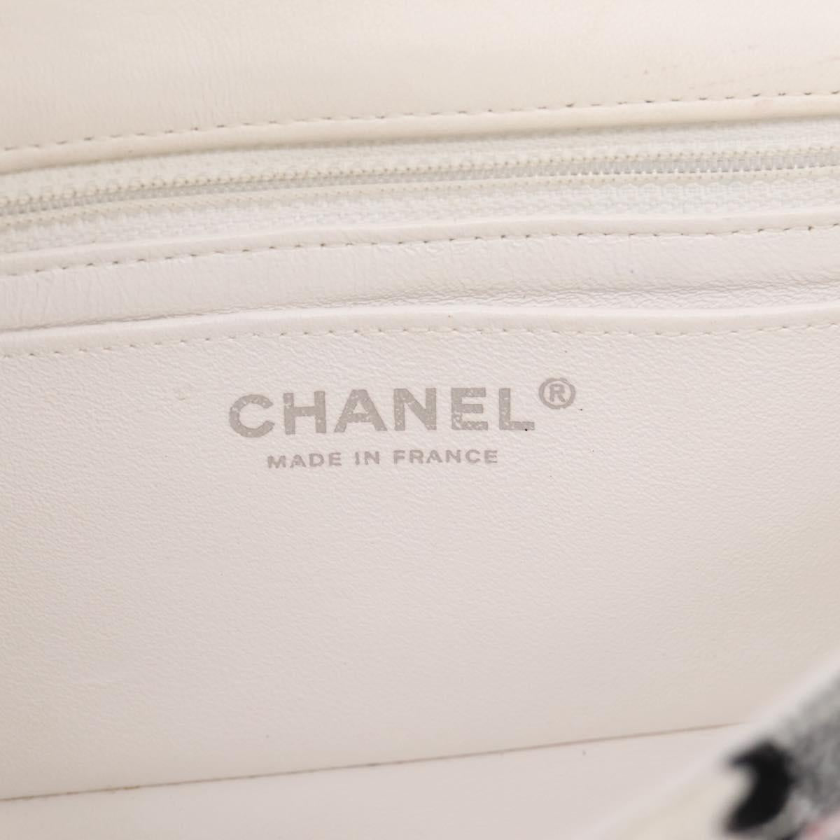 CHANEL Mini Matelasse 20 Chain Shoulder Bag tweed White Silver CC Auth 202073SM
