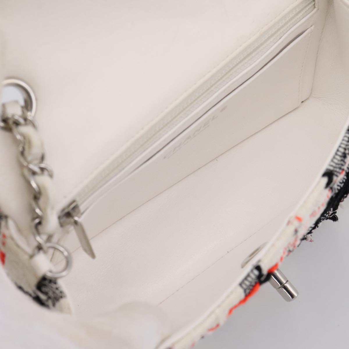 CHANEL Mini Matelasse 20 Chain Shoulder Bag tweed White Silver CC Auth 202073SM