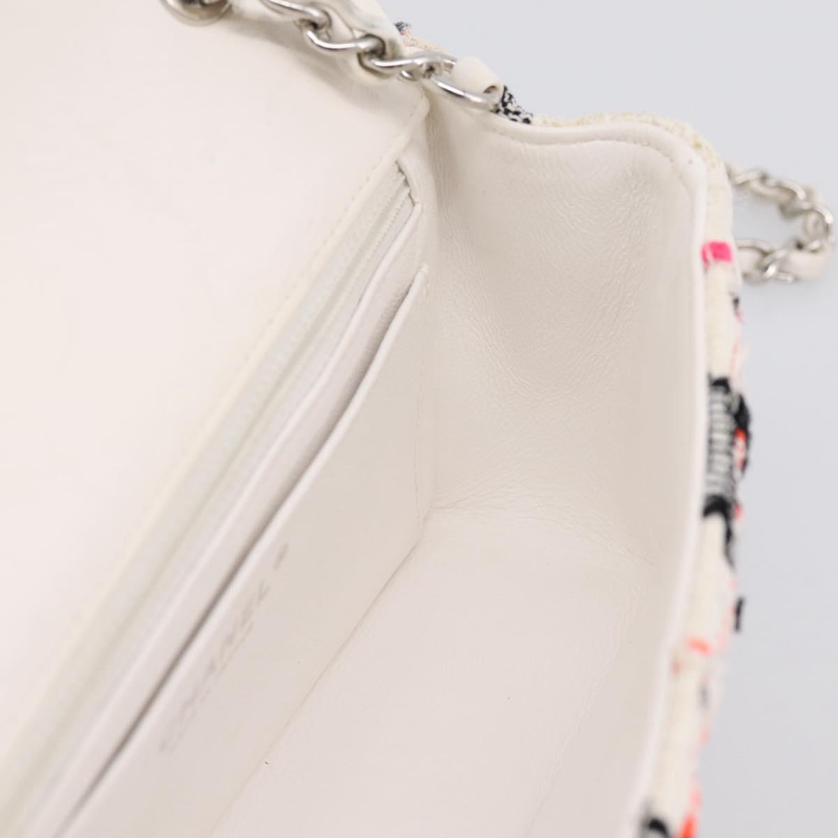 CHANEL Mini Matelasse 20 Chain Shoulder Bag tweed White Silver CC Auth 202073SM