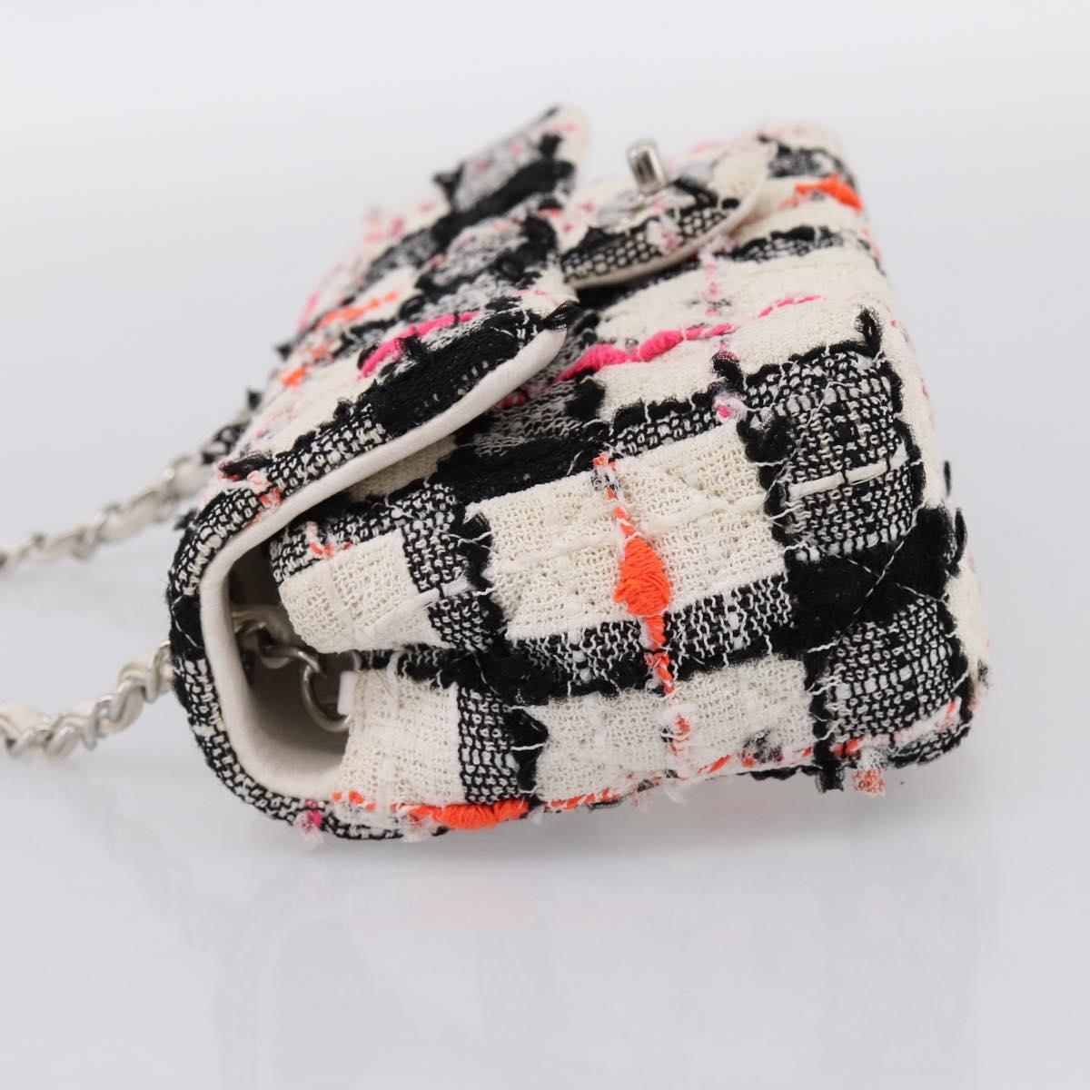 CHANEL Mini Matelasse 20 Chain Shoulder Bag tweed White Silver CC Auth 202073SM