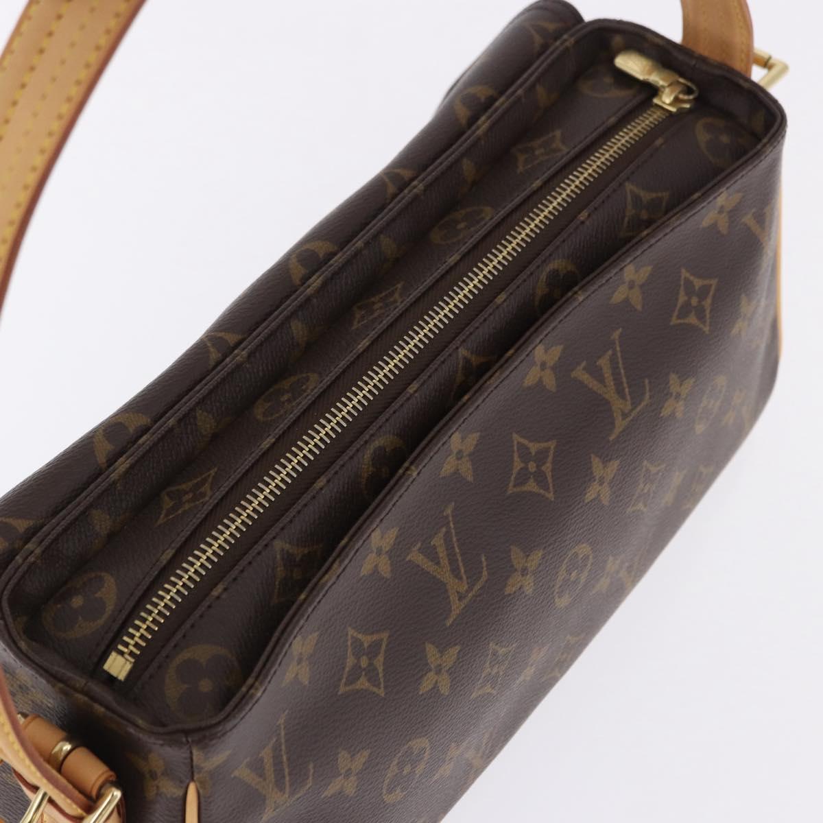 LOUIS VUITTON Monogram Viva Cite MM Shoulder Bag M51164 LV Auth 202149V