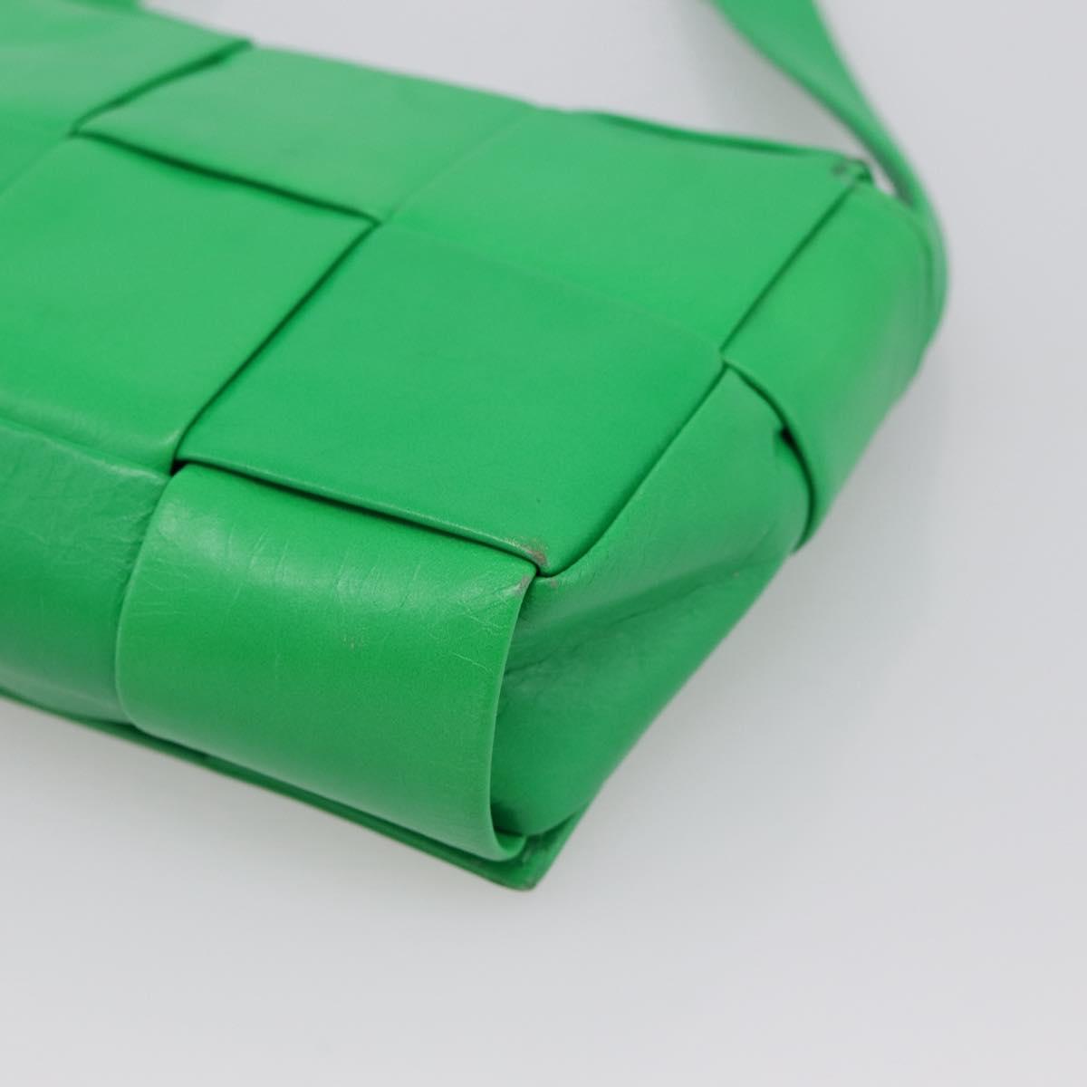 BOTTEGA VENETA MAXI INTRECCIATO Candy Shoulder Bag Leather Green Auth 202207A