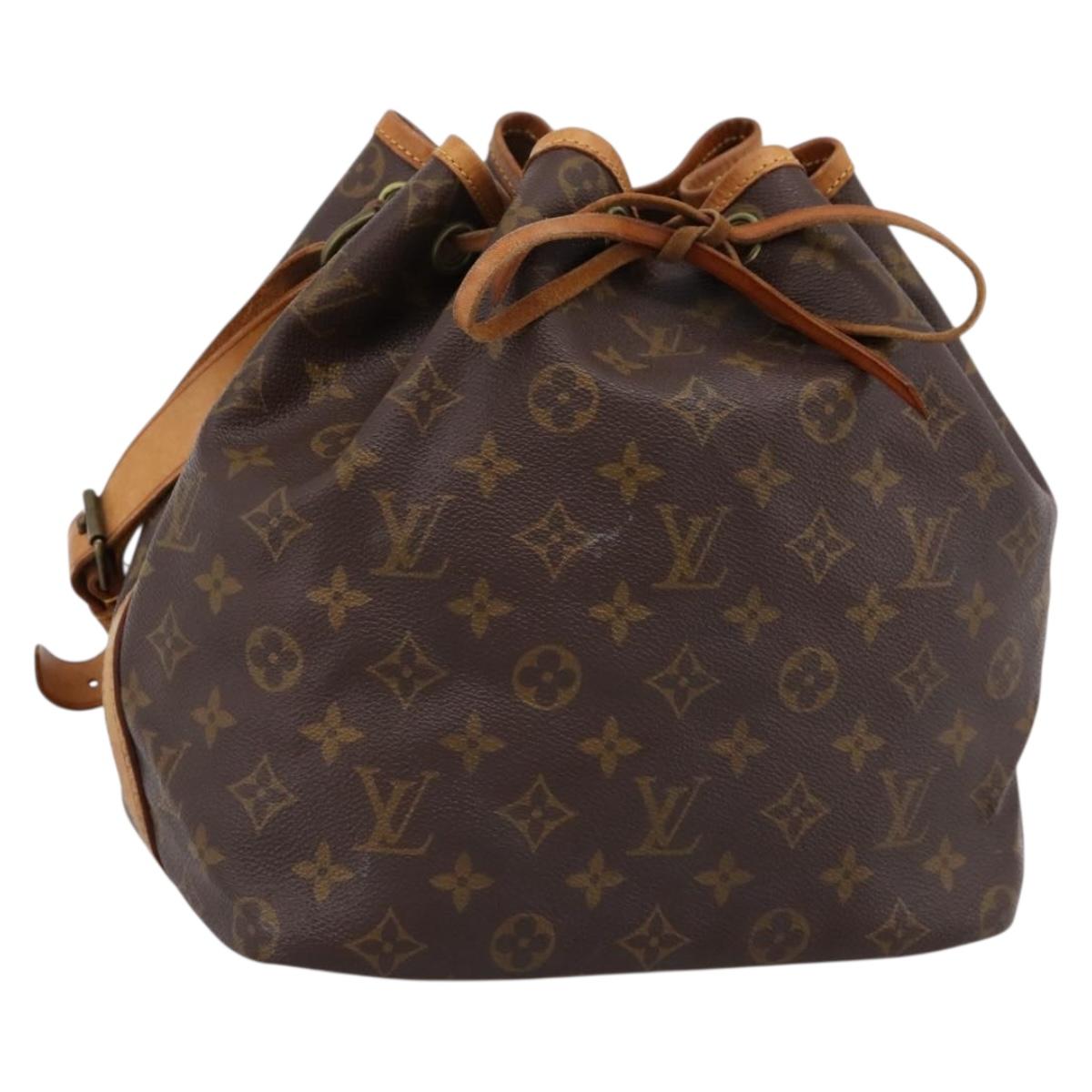 LOUIS VUITTON Monogram Petit Noe Shoulder Bag M42226 LV Auth 202211A