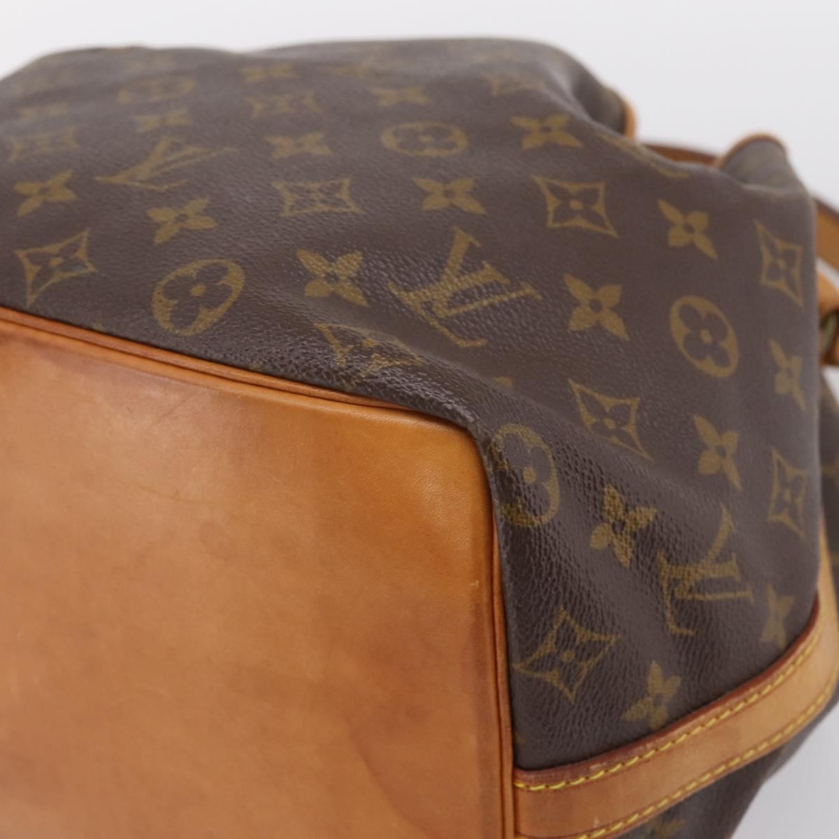 LOUIS VUITTON Monogram Petit Noe Shoulder Bag M42226 LV Auth 202211A