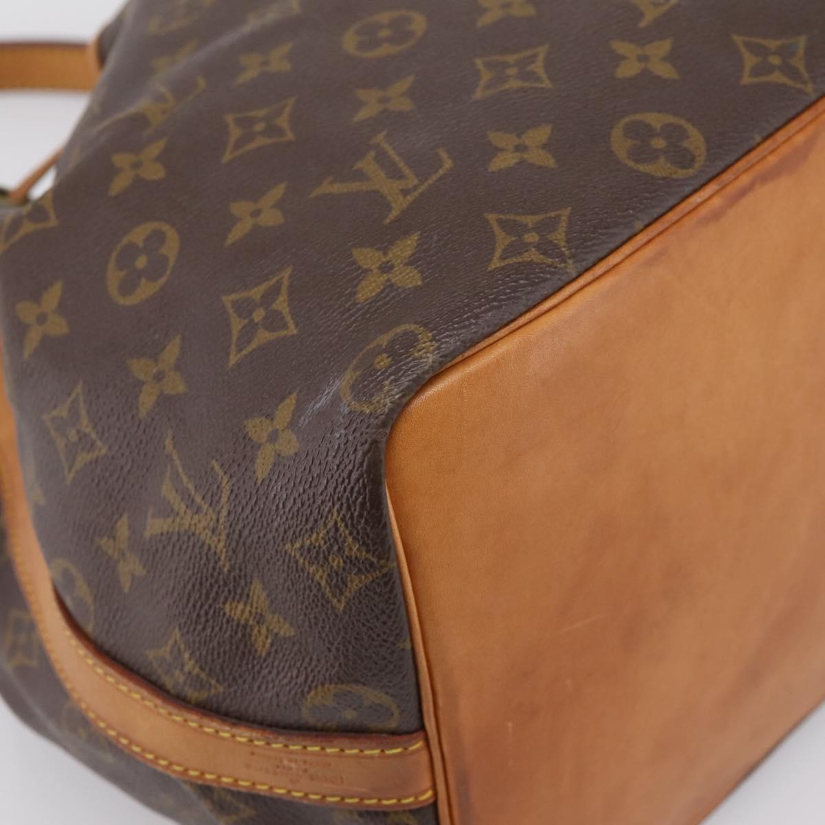LOUIS VUITTON Monogram Petit Noe Shoulder Bag M42226 LV Auth 202211A