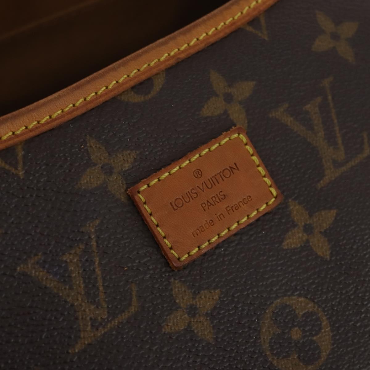 LOUIS VUITTON Monogram Saumur 35 Shoulder Bag M42254 LV Auth 202248