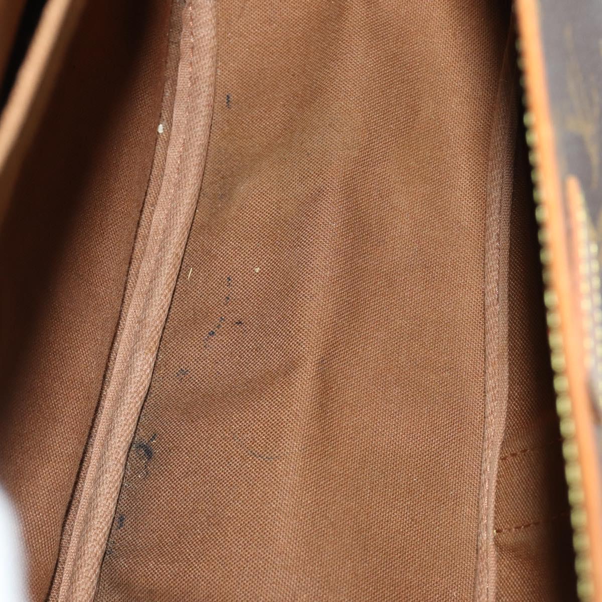 LOUIS VUITTON Monogram Saumur 35 Shoulder Bag M42254 LV Auth 202248