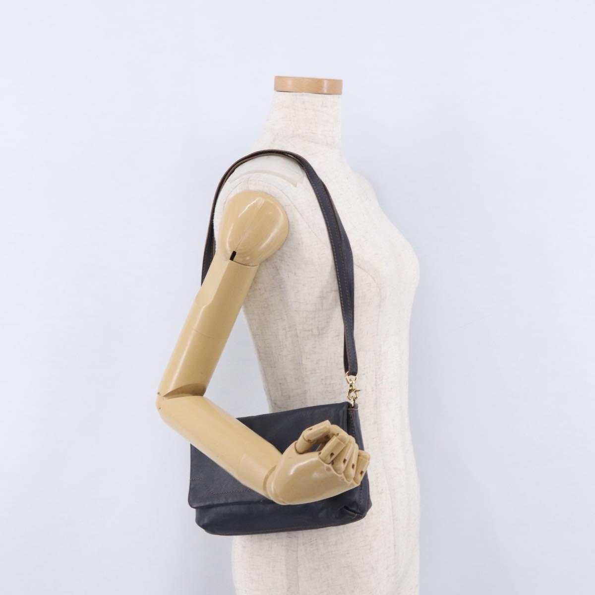 BURBERRY Shoulder Bag Leather Navy Gold Tone Auth 202255