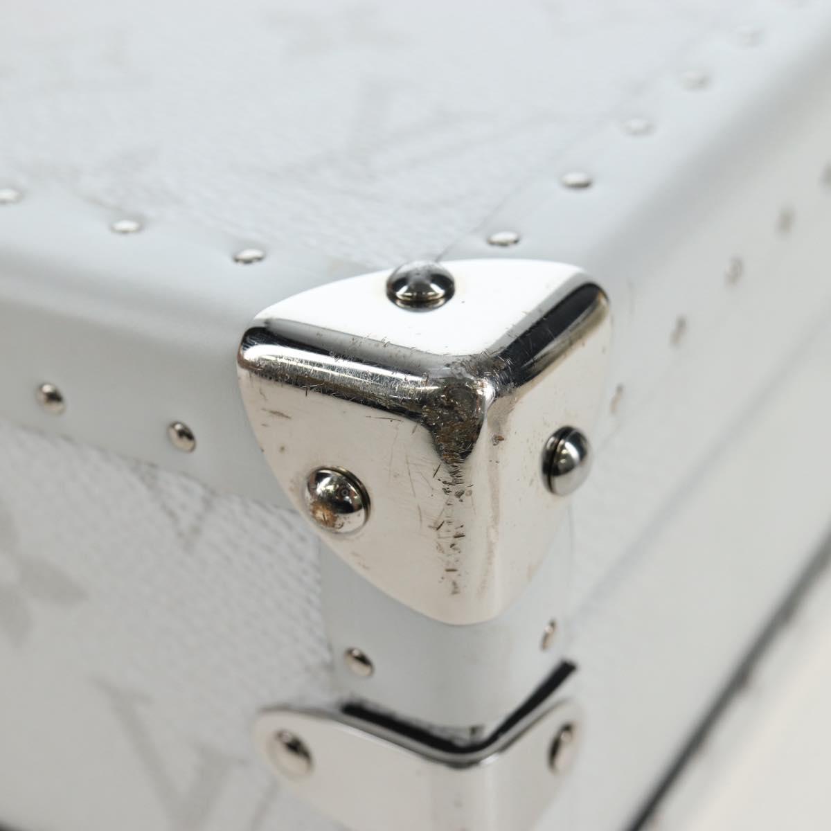 LOUIS VUITTON Tiger Lama Monogram Clutch Box White LV Auth 202290SAM