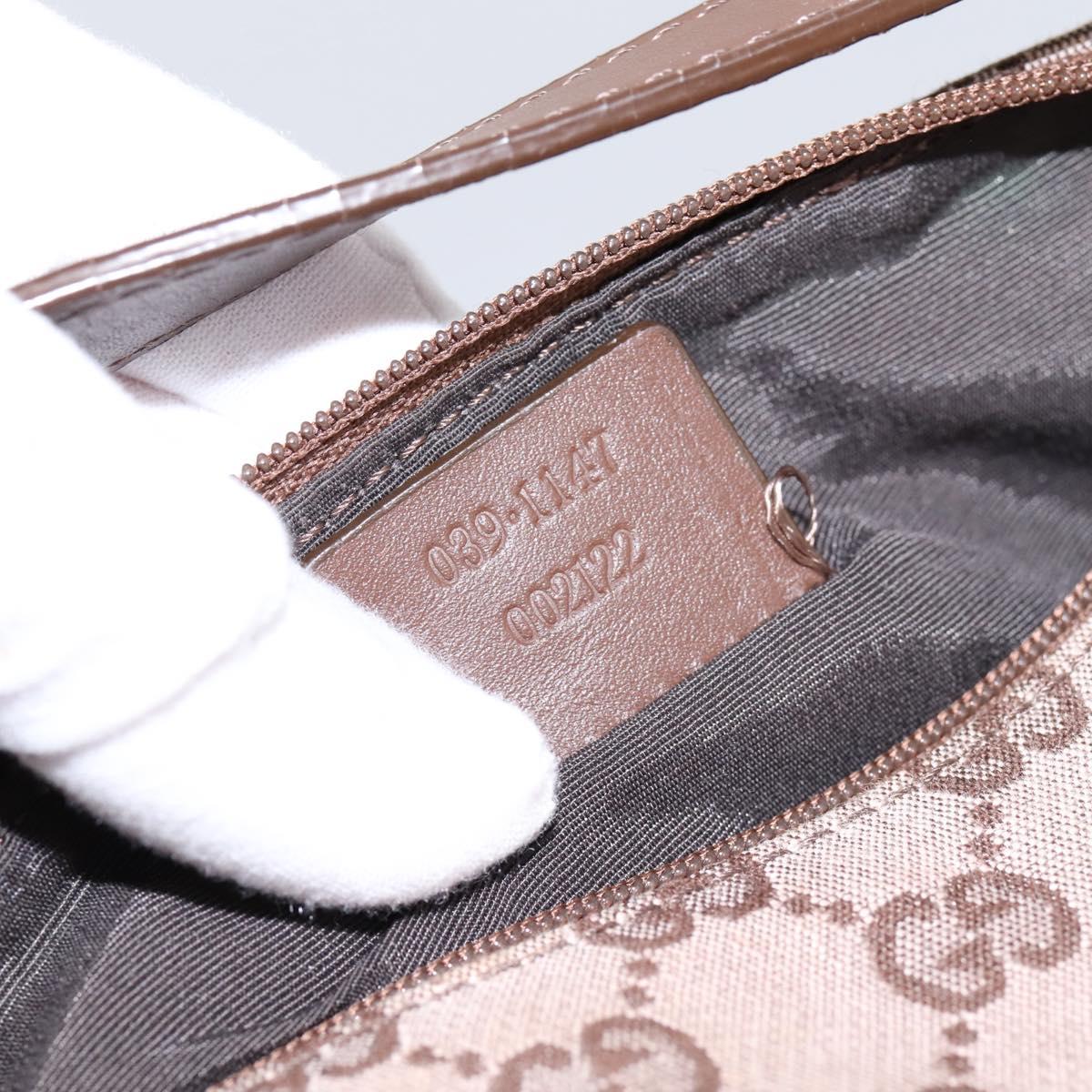 GUCCI GG Canvas hand Pouch Beige Gold Tone 039.1147 Auth 202332A