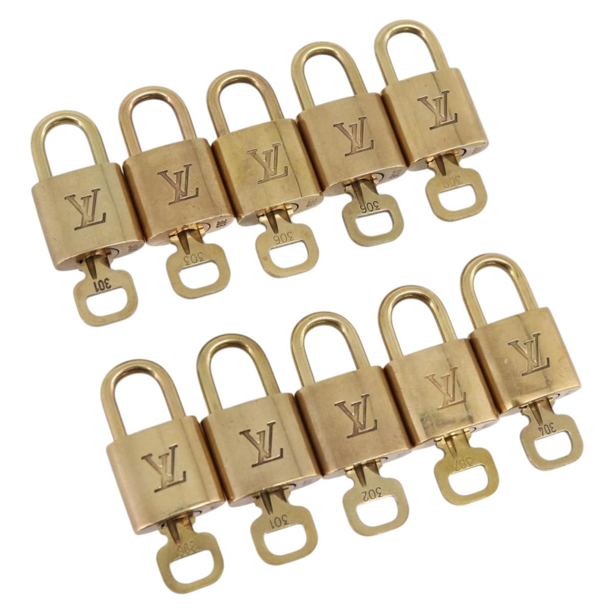 LOUIS VUITTON Padlock 10 Set Padlock metal Gold LV Auth 202427