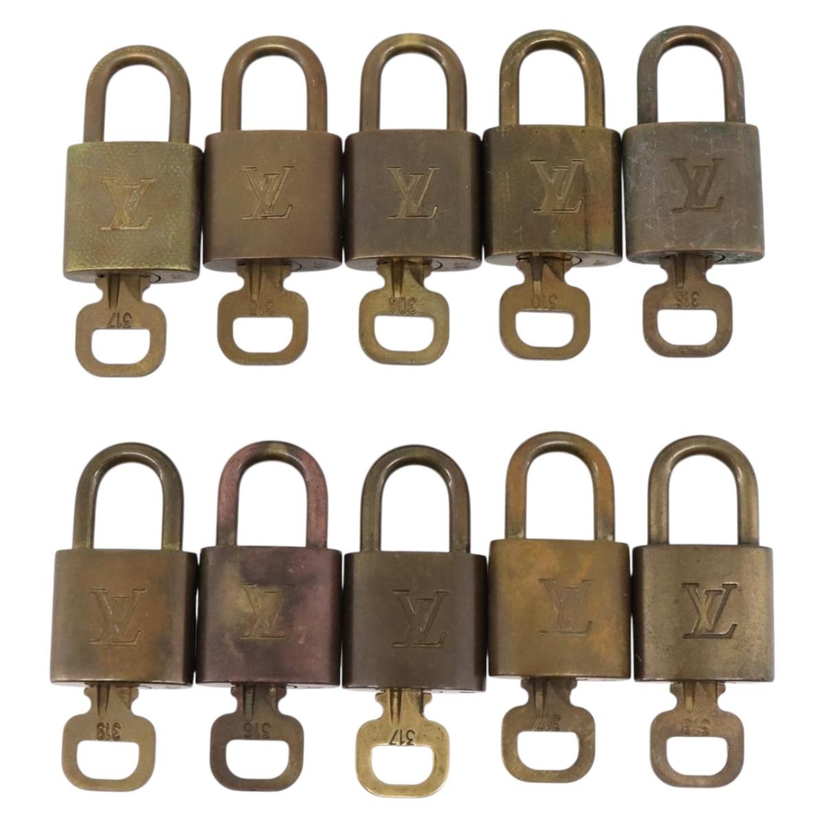 LOUIS VUITTON Padlock 10 Set Padlock metal Gold LV Auth 202430