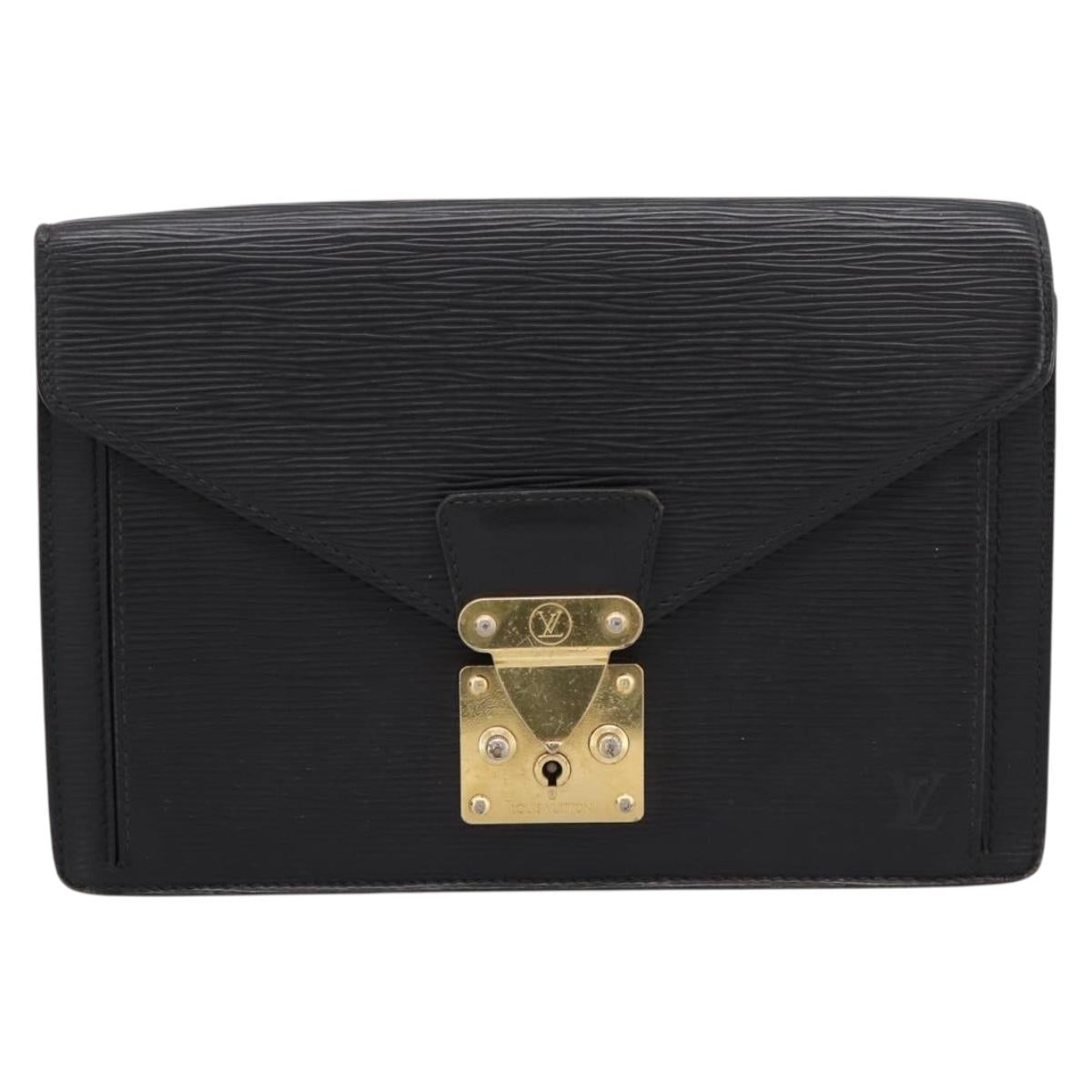LOUIS VUITTON Epi Serie Dragonne Clutch Bag Black Noir M52612 LV Auth 202460