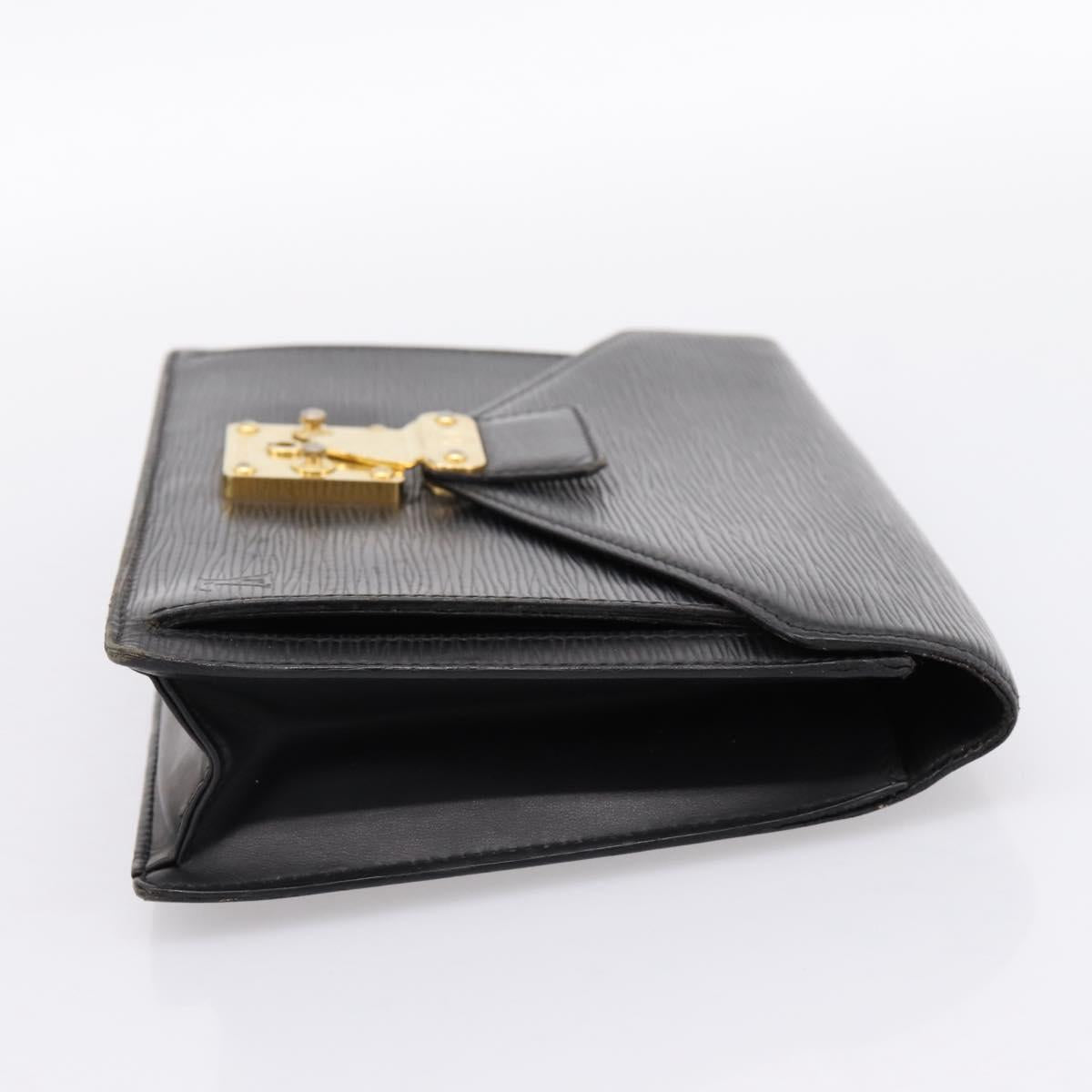 LOUIS VUITTON Epi Serie Dragonne Clutch Bag Black Noir M52612 LV Auth 202460