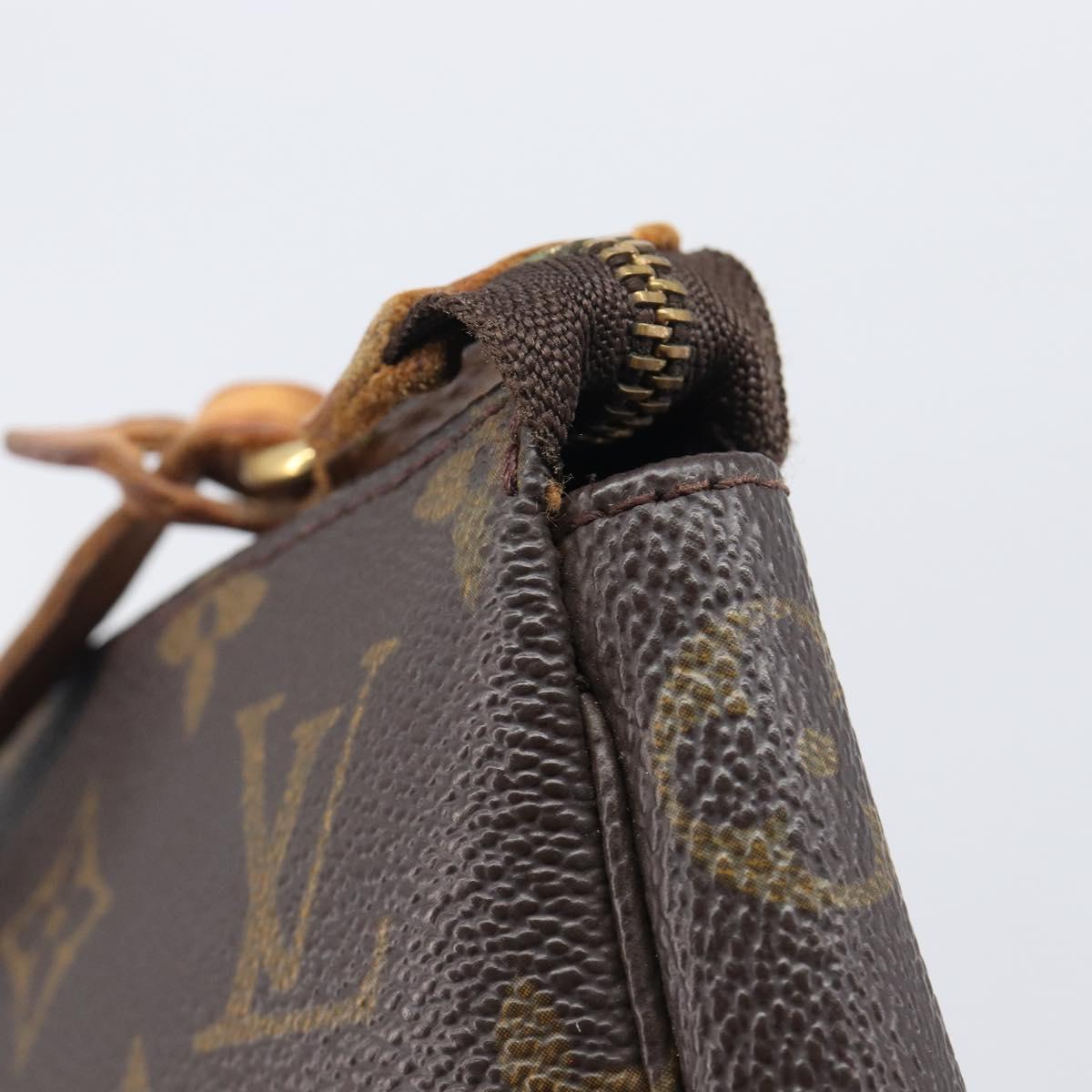 LOUIS VUITTON Monogram Pochette Accessoires Pouch M51980 LV Auth 202469