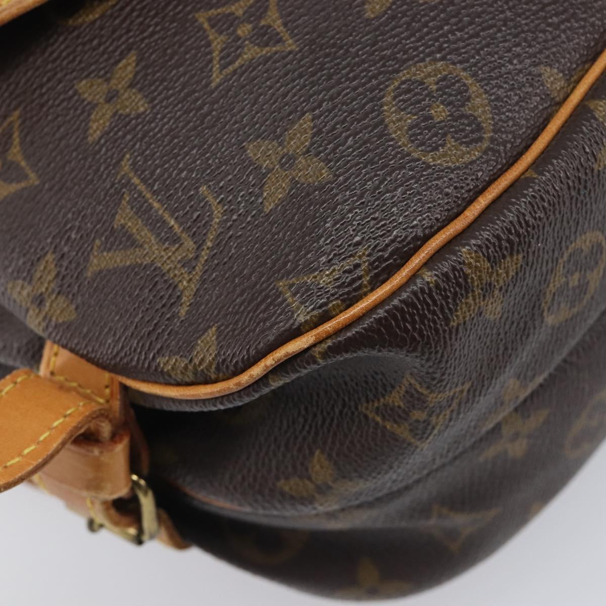LOUIS VUITTON Monogram Saumur 30 Shoulder Bag M42256 LV Auth 202493
