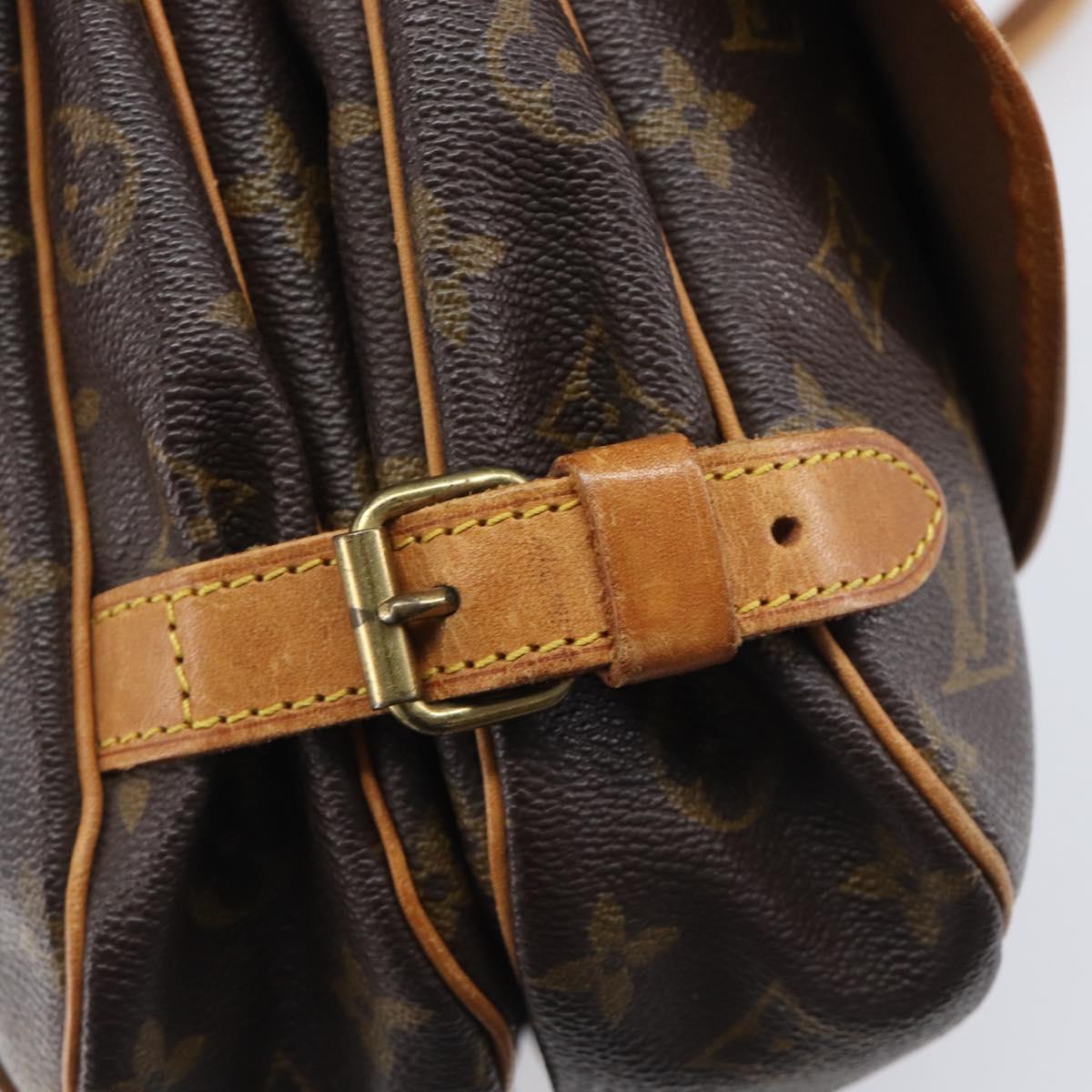 LOUIS VUITTON Monogram Saumur 30 Shoulder Bag M42256 LV Auth 202493