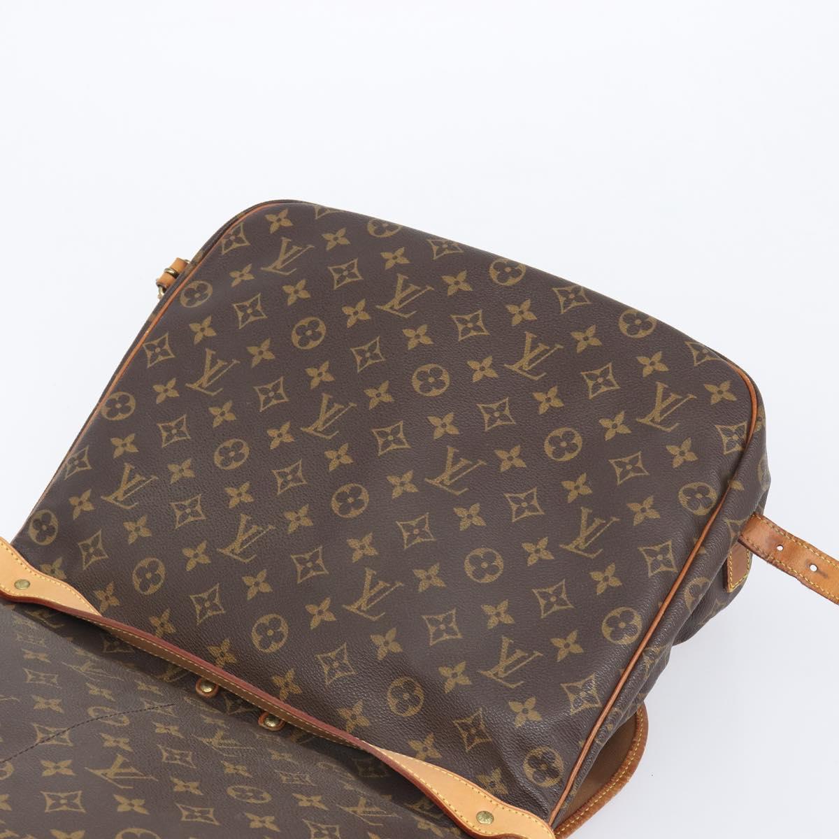 LOUIS VUITTON Monogram Saumur 35 Shoulder Bag M42254 LV Auth 202513