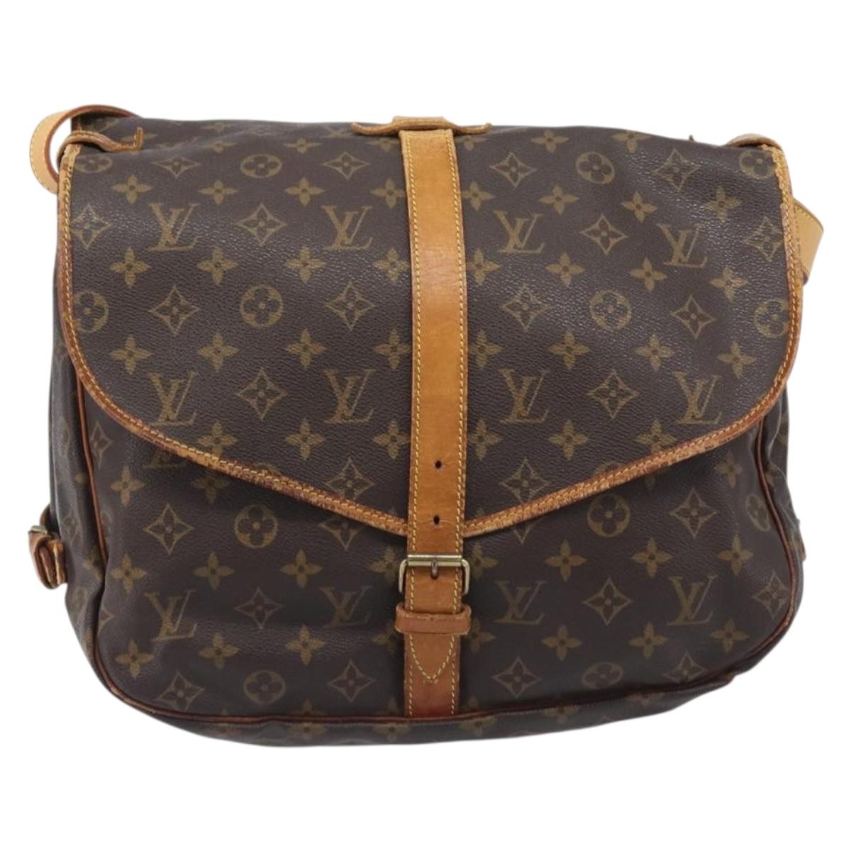 LOUIS VUITTON Monogram Saumur 35 Shoulder Bag M42254 LV Auth 202513