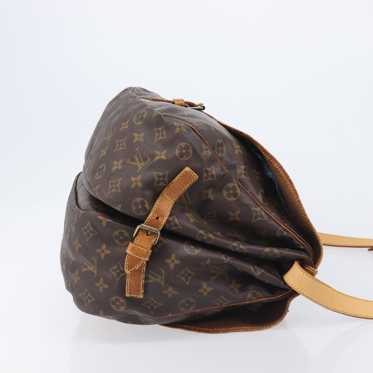 LOUIS VUITTON Monogram Saumur 35 Shoulder Bag M42254 LV Auth 202513