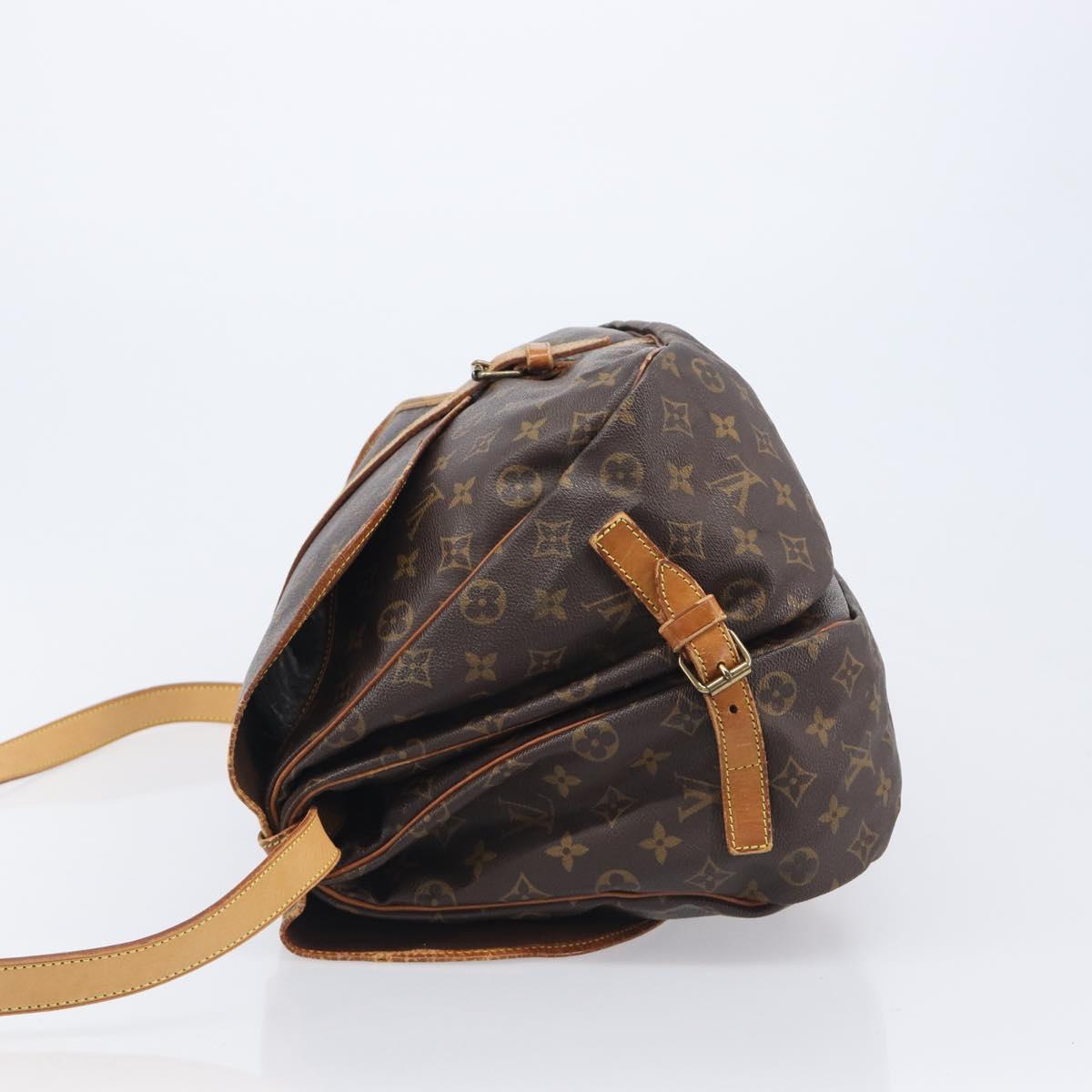 LOUIS VUITTON Monogram Saumur 35 Shoulder Bag M42254 LV Auth 202513