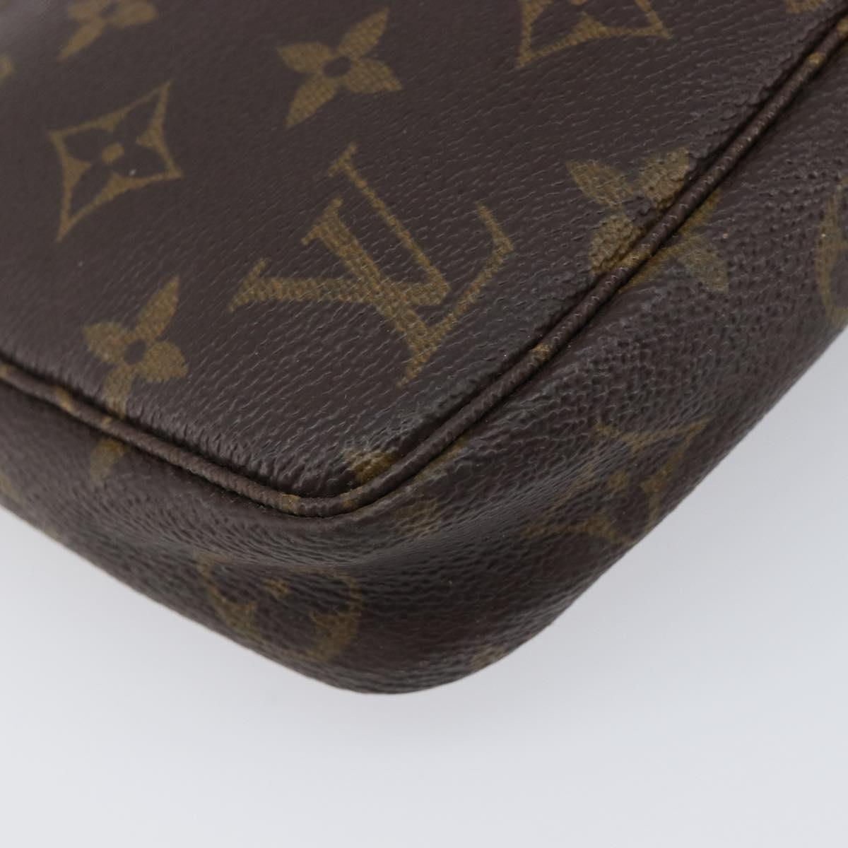 LOUIS VUITTON Monogram Pochette Accessoires Pouch M51980 LV Auth 202526