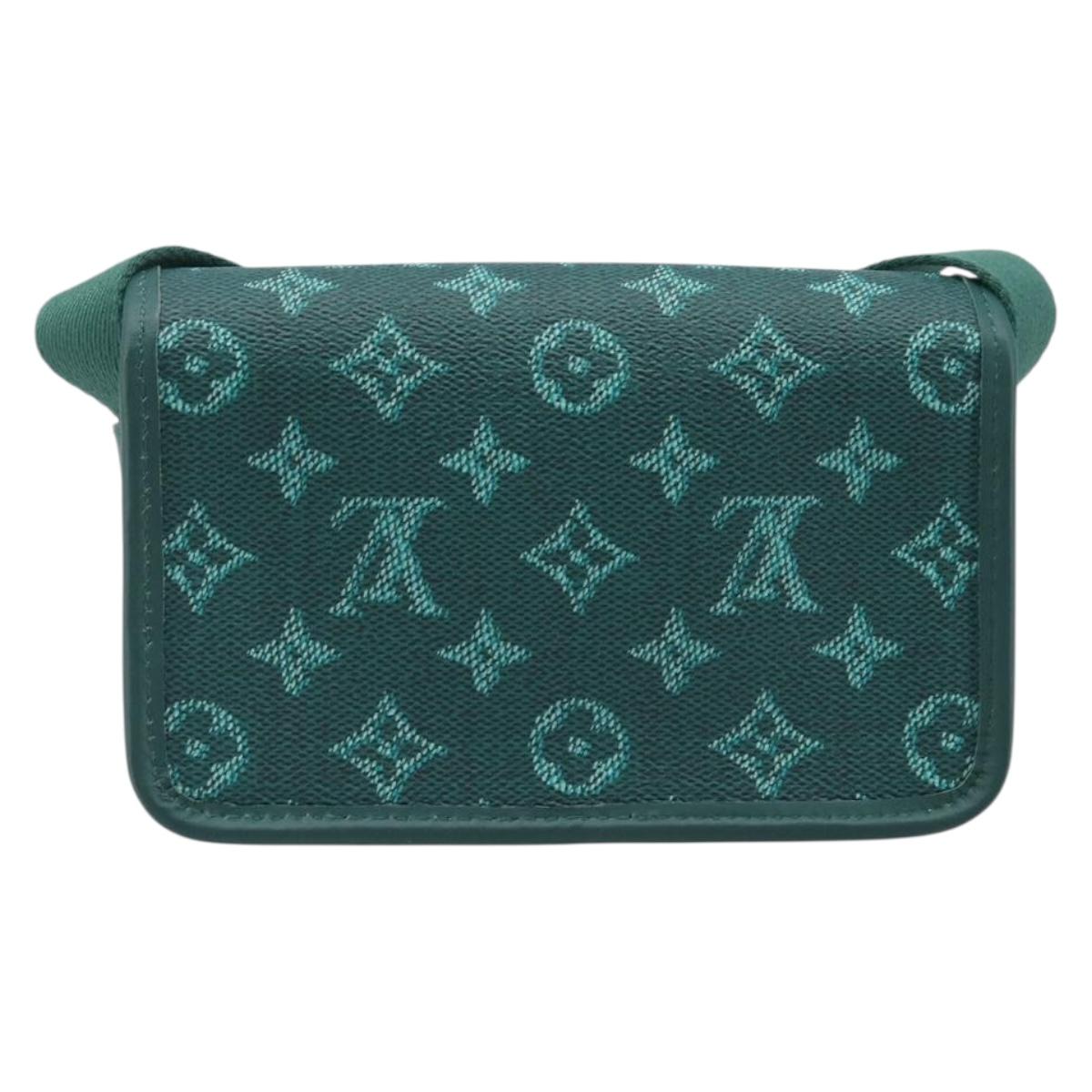 LOUIS VUITTON Monogram Heritage Bosphore Wearable Wallet M12637 Auth 202602SAM