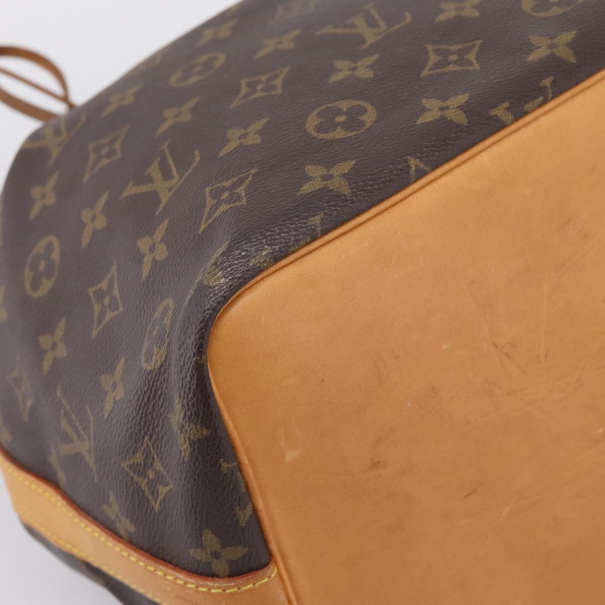 LOUIS VUITTON Monogram Petit Noe Shoulder Bag M42226 LV Auth 202618