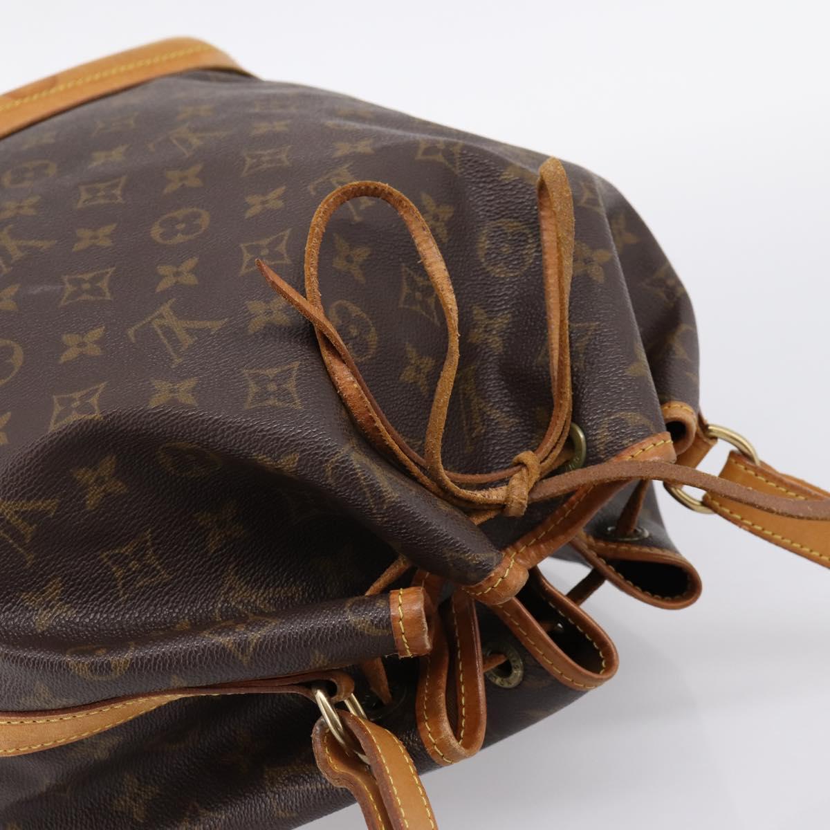 LOUIS VUITTON Monogram Noe Shoulder Bag M42224 LV Auth 202670A