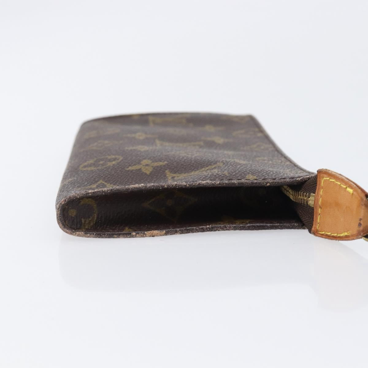 LOUIS VUITTON Monogram Bucket GM Accessory Pouch LV Auth 202672