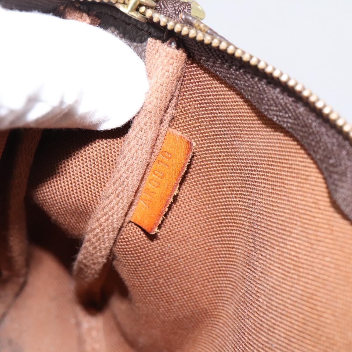LOUIS VUITTON Monogram Pochette Accessoires Pouch M51980 LV Auth 202708A