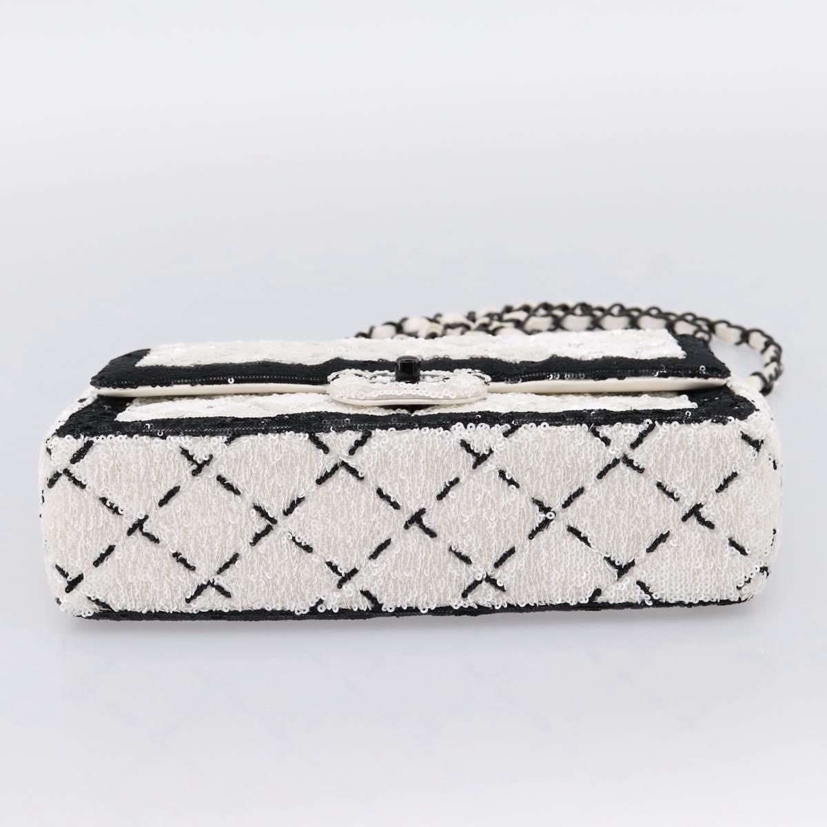 CHANEL Chain Matelasse 25 Shoulder Bag Sequin White CC Auth 202896SM