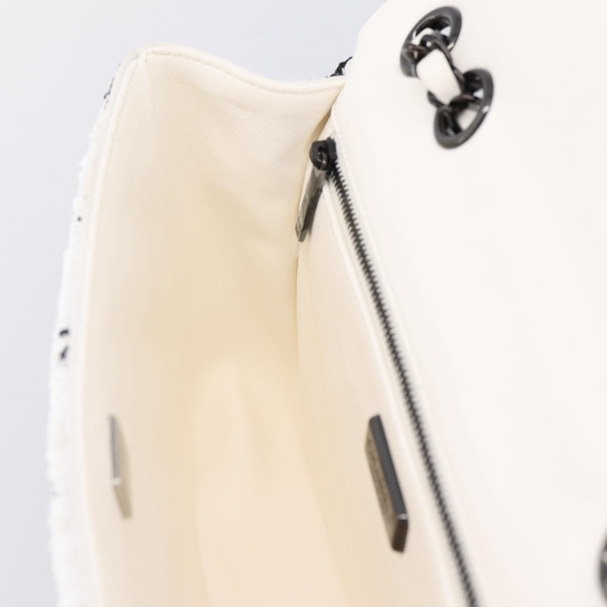 CHANEL Chain Matelasse 25 Shoulder Bag Sequin White CC Auth 202896SM