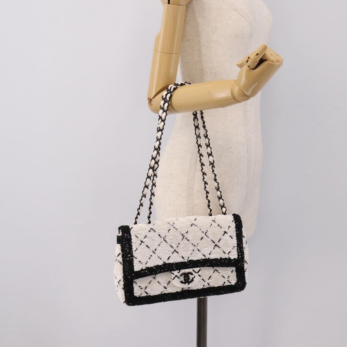 CHANEL Chain Matelasse 25 Shoulder Bag Sequin White CC Auth 202896SM